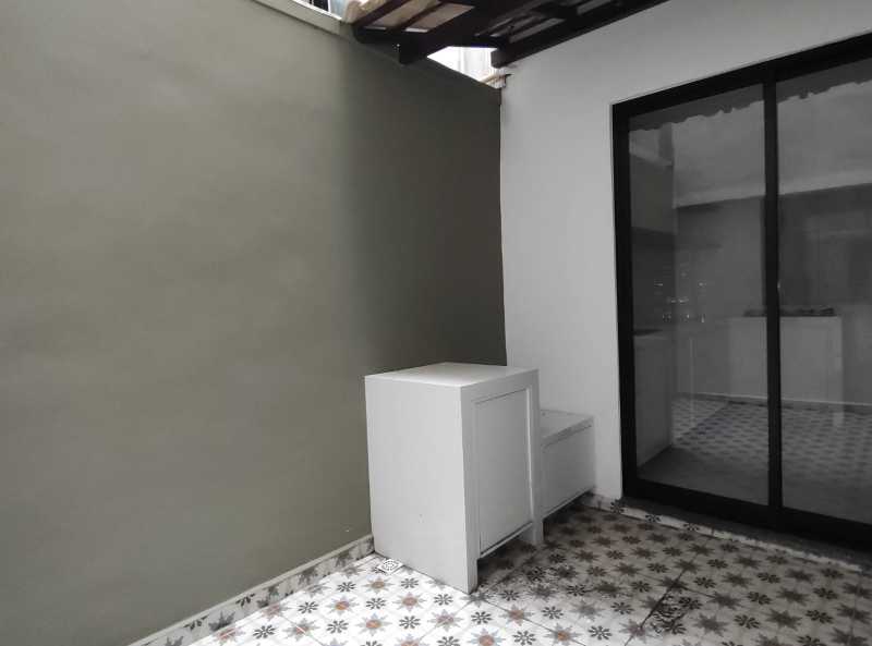 Apartamento à venda com 3 quartos, 76m² - Foto 15