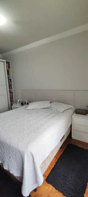 Apartamento à venda com 2 quartos, 67m² - Foto 9