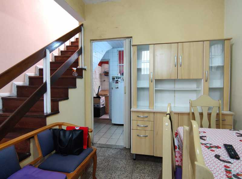 Casa de Vila à venda com 1 quarto, 45m² - Foto 2