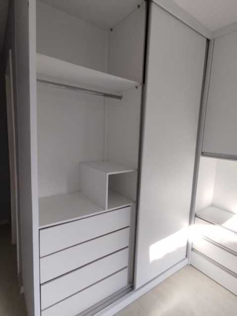 Apartamento à venda com 2 quartos, 95m² - Foto 11