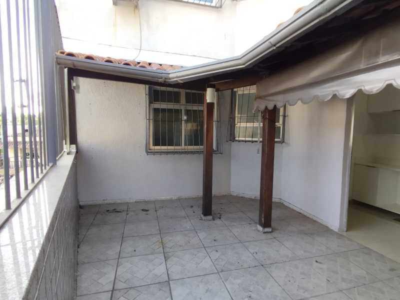 Apartamento à venda com 2 quartos, 95m² - Foto 30