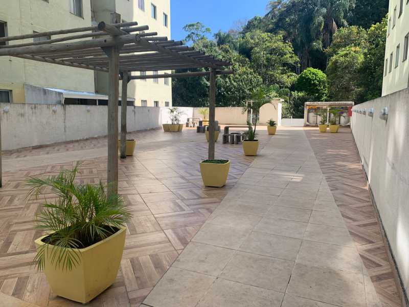 Apartamento à venda com 2 quartos, 66m² - Foto 4