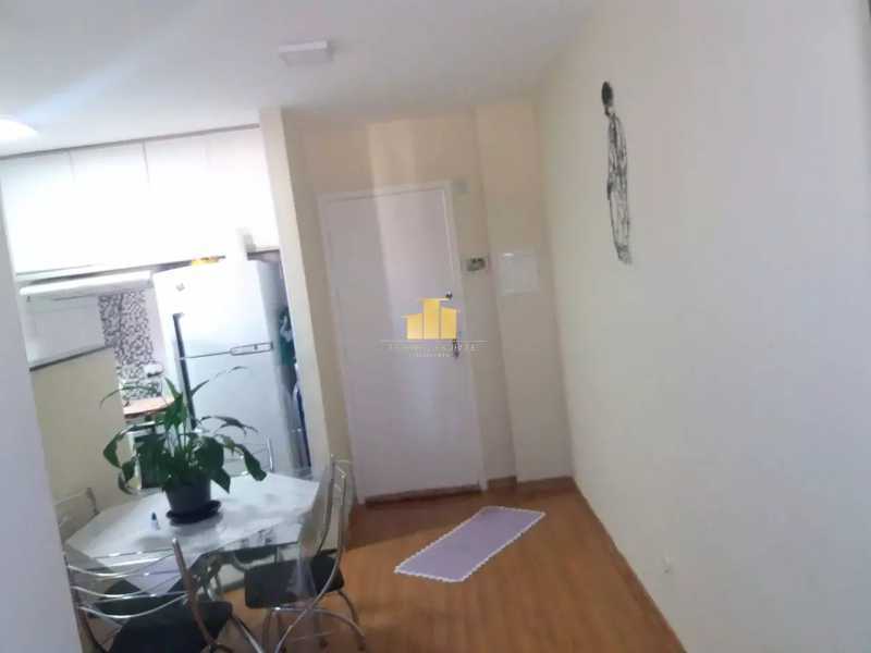 Apartamento à venda com 2 quartos, 35m² - Foto 9