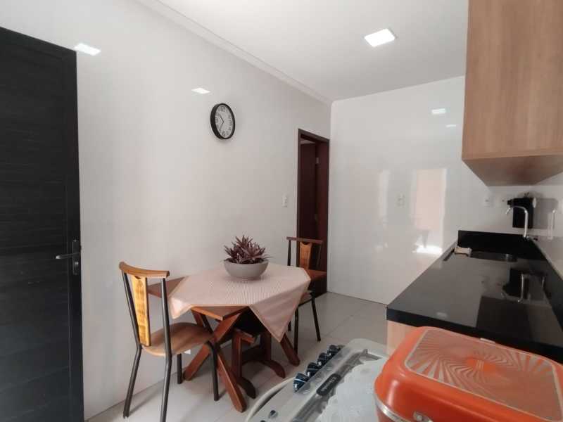 Casa à venda com 4 quartos, 158m² - Foto 17