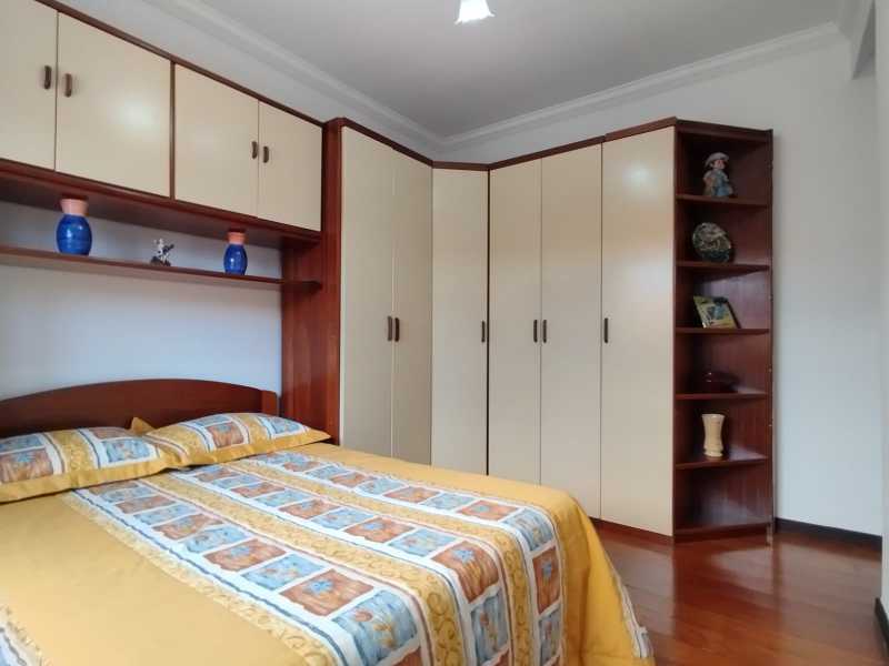 Casa à venda com 4 quartos, 158m² - Foto 12