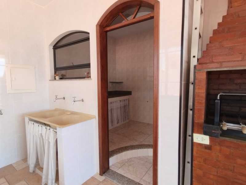 Casa à venda com 2 quartos, 129m² - Foto 6