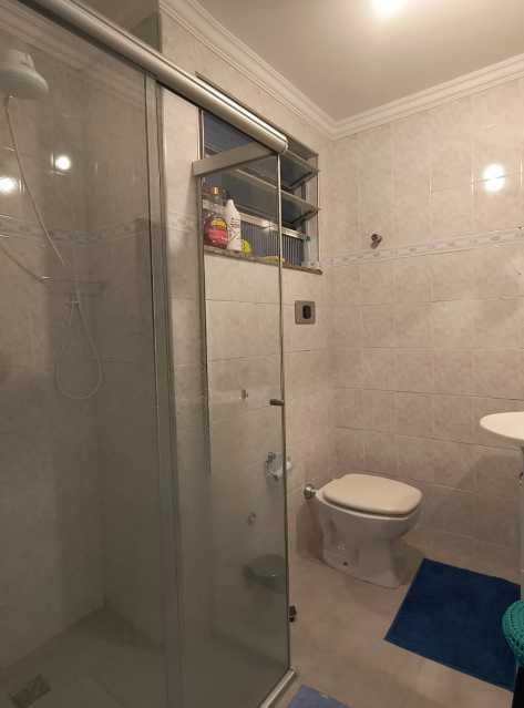 Apartamento à venda com 3 quartos, 100m² - Foto 11