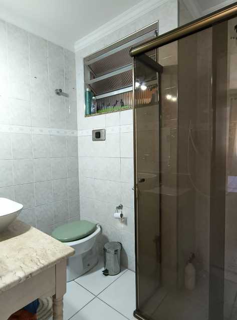 Apartamento à venda com 3 quartos, 100m² - Foto 17