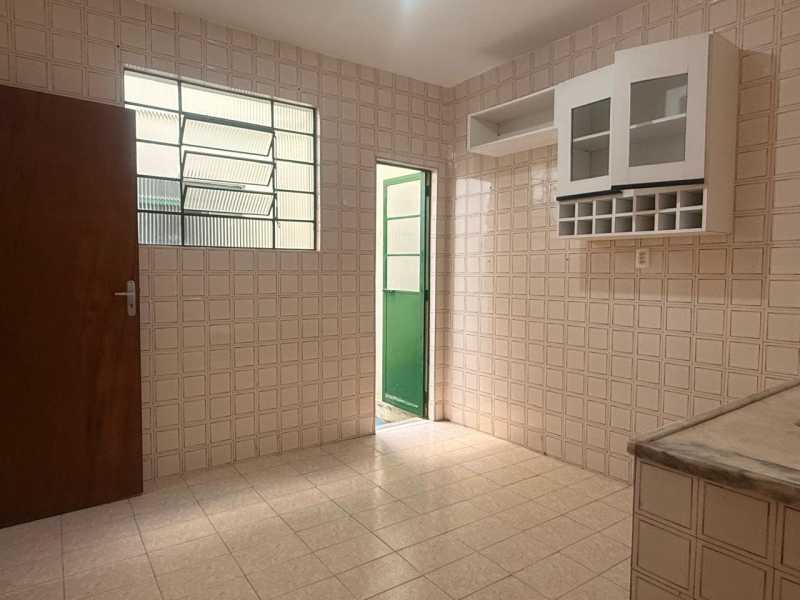 Apartamento para alugar com 2 quartos, 94m² - Foto 16