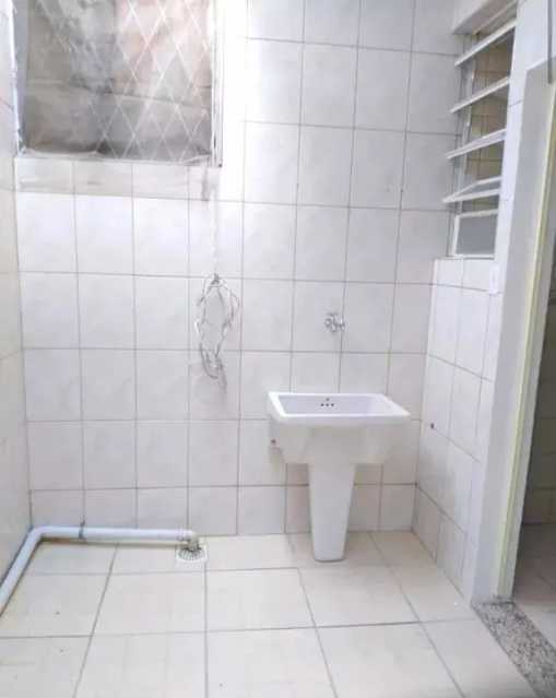 Apartamento para alugar com 2 quartos, 65m² - Foto 15