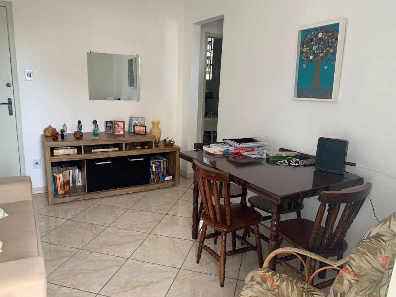 Apartamento à venda com 1 quarto, 50m² - Foto 5