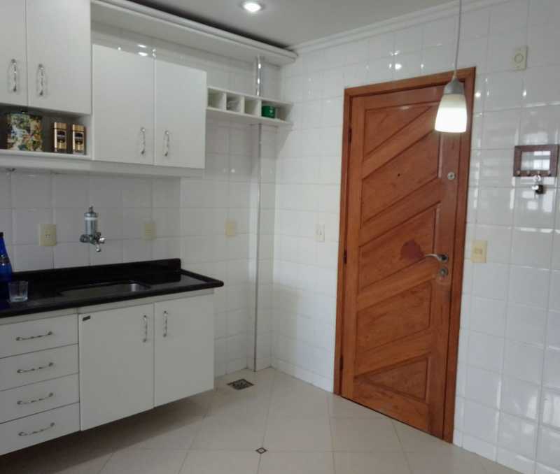 Cobertura à venda com 3 quartos, 150m² - Foto 12