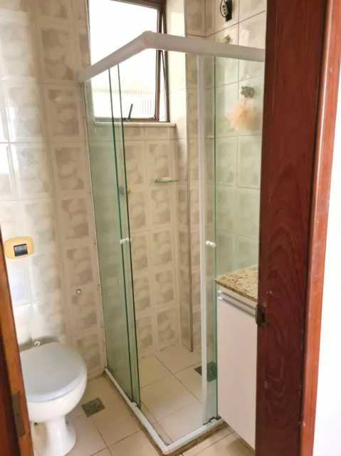 Apartamento para alugar com 2 quartos, 70m² - Foto 9