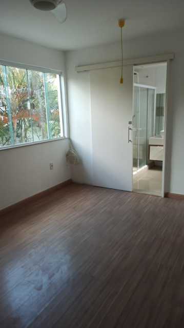 Casa à venda com 2 quartos, 100m² - Foto 14