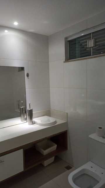 Casa à venda com 2 quartos, 100m² - Foto 18