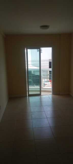 Apartamento para alugar com 2 quartos, 70m² - Foto 4