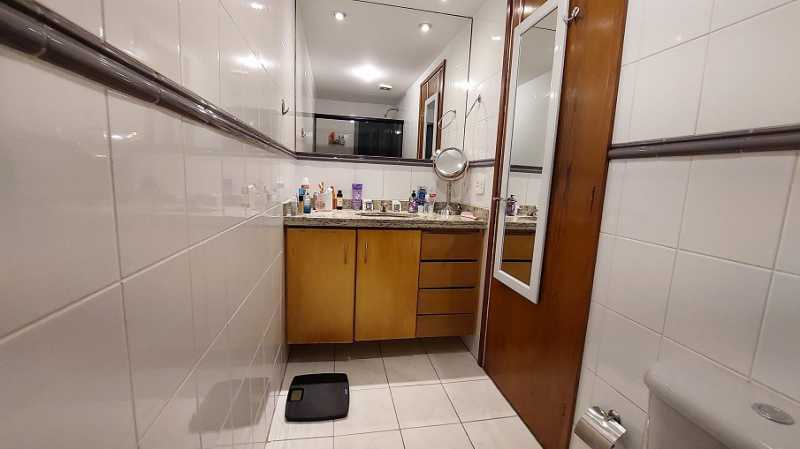 Cobertura à venda com 3 quartos, 120m² - Foto 5