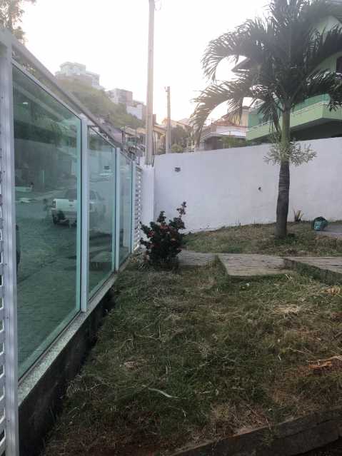 Casa de Condomínio à venda com 3 quartos, 153m² - Foto 2