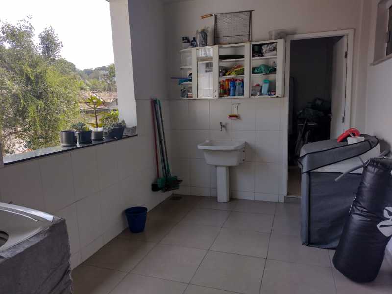 Casa de Condomínio à venda com 4 quartos, 200m² - Foto 15