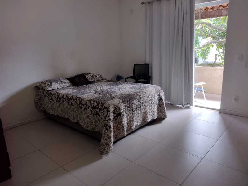 Casa de Condomínio à venda com 4 quartos, 200m² - Foto 10