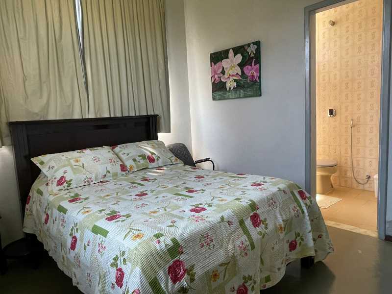 Casa de Condomínio à venda com 5 quartos, 180m² - Foto 14