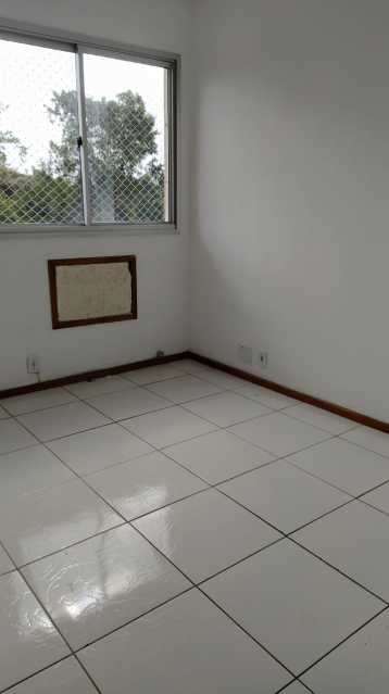 Apartamento à venda com 2 quartos, 68m² - Foto 5