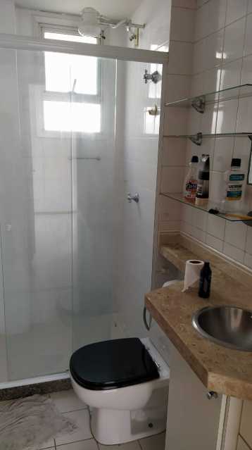 Apartamento à venda com 2 quartos, 68m² - Foto 10