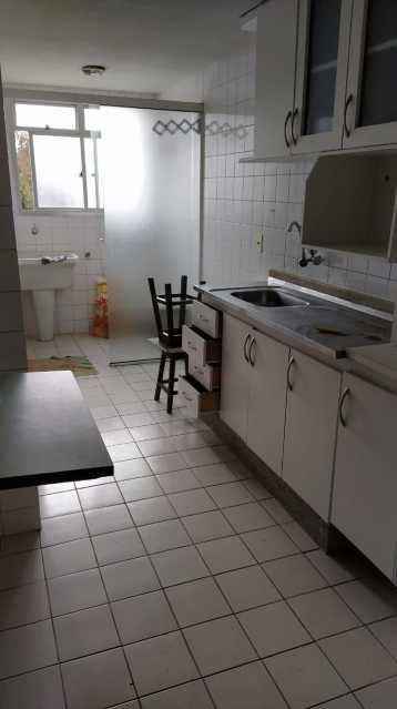 Apartamento à venda com 2 quartos, 68m² - Foto 12