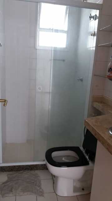 Apartamento à venda com 2 quartos, 68m² - Foto 8