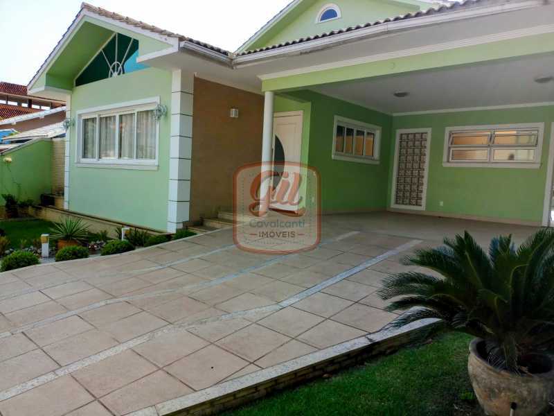 Casa de Condomínio à venda com 3 quartos, 374m² - Foto 2