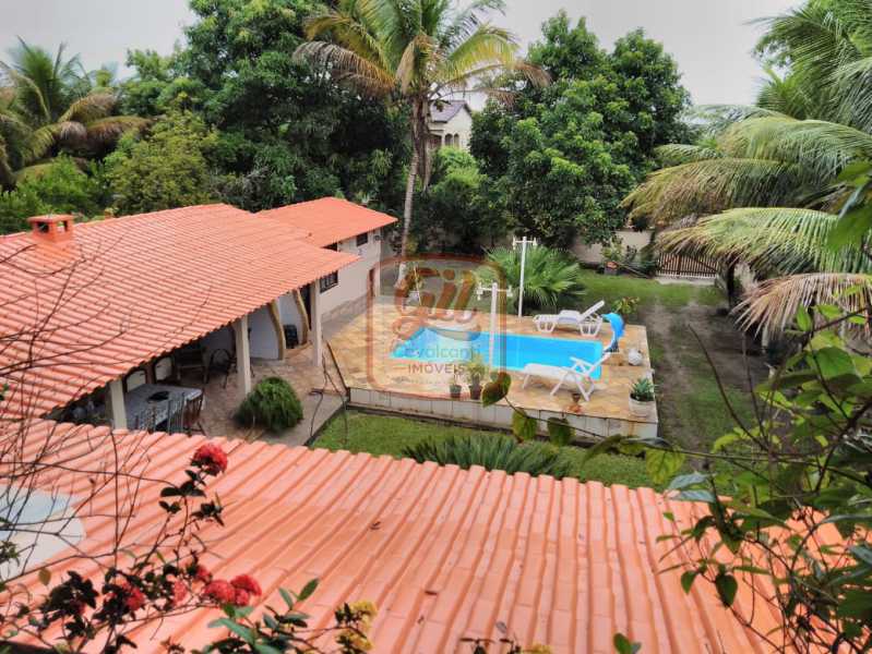 Casa de Condomínio à venda com 4 quartos, 250m² - Foto 2