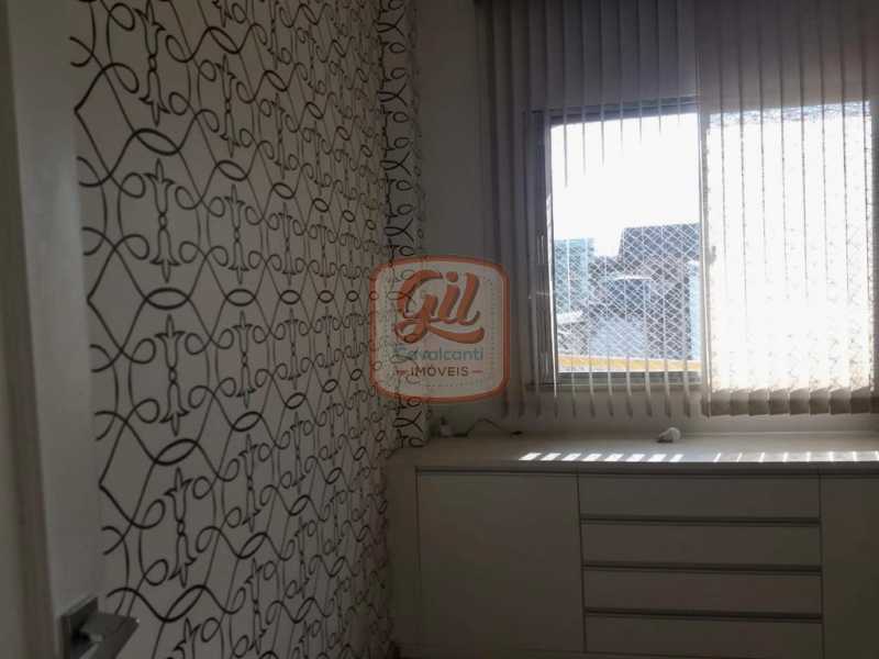 Apartamento à venda com 2 quartos, 70m² - Foto 15