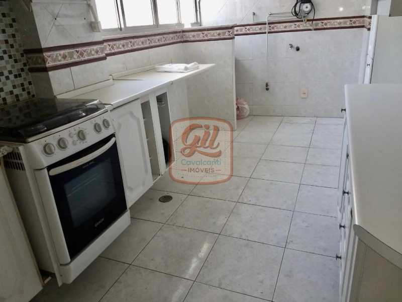 Apartamento à venda com 2 quartos, 70m² - Foto 11