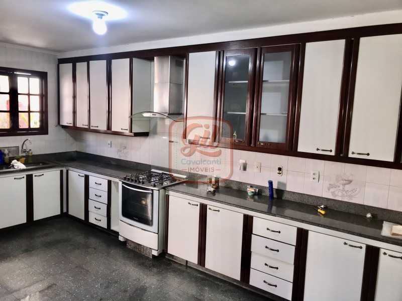 Casa à venda com 3 quartos, 260m² - Foto 8