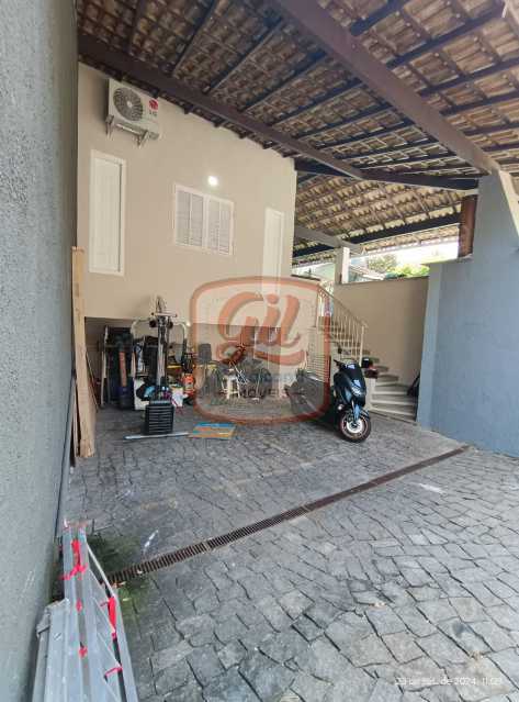 Casa à venda com 3 quartos, 236m² - Foto 30