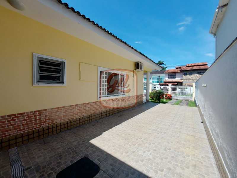 Casa de Condomínio à venda com 2 quartos, 240m² - Foto 8