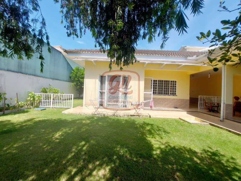 Casa de Condomínio à venda com 2 quartos, 240m² - Foto 16