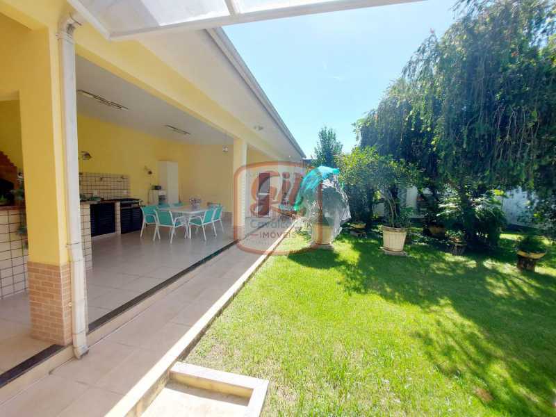 Casa de Condomínio à venda com 2 quartos, 240m² - Foto 14