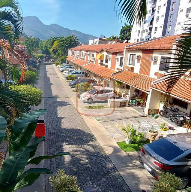 Casa de Condomínio à venda com 3 quartos, 90m² - Foto 1