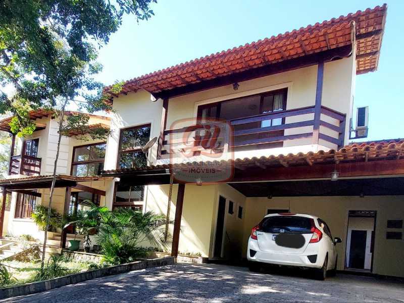 Casa de Condomínio à venda com 7 quartos, 430m² - Foto 1