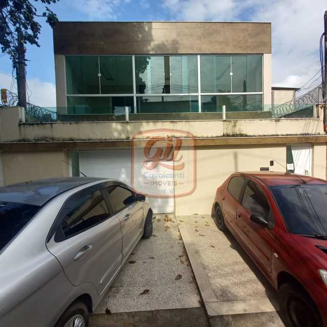 Casa de Condomínio à venda com 5 quartos, 245m² - Foto 1