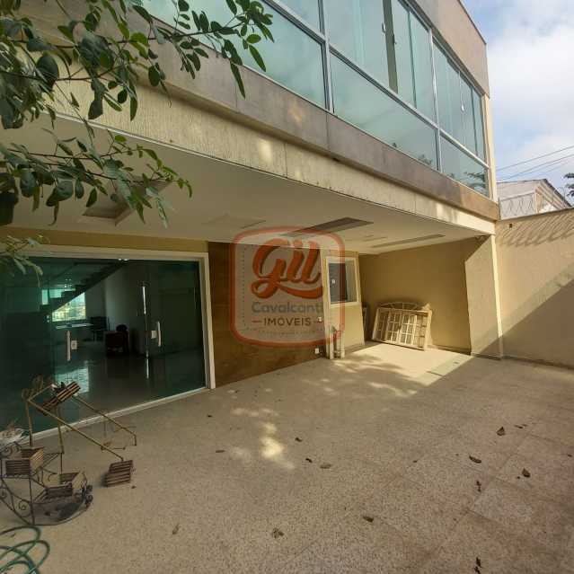 Casa de Condomínio à venda com 5 quartos, 245m² - Foto 29