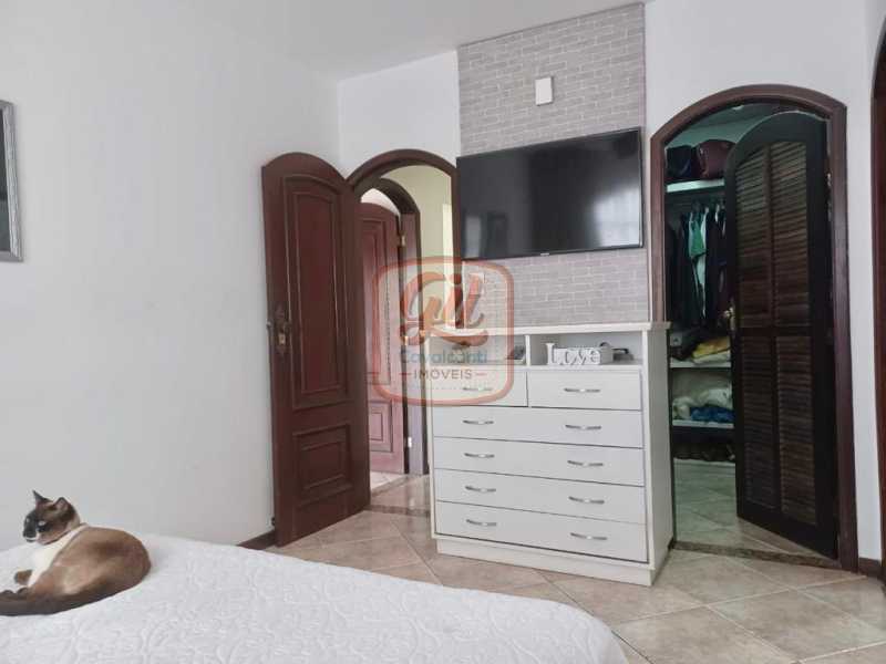 Casa de Condomínio à venda com 4 quartos, 210m² - Foto 19