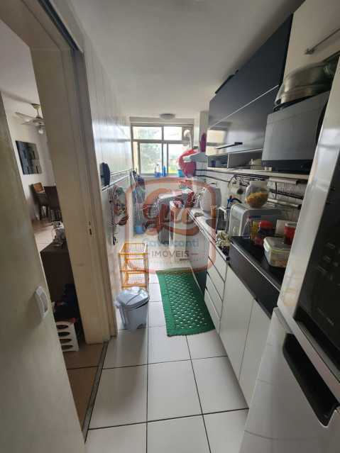 Apartamento à venda com 2 quartos, 61m² - Foto 3