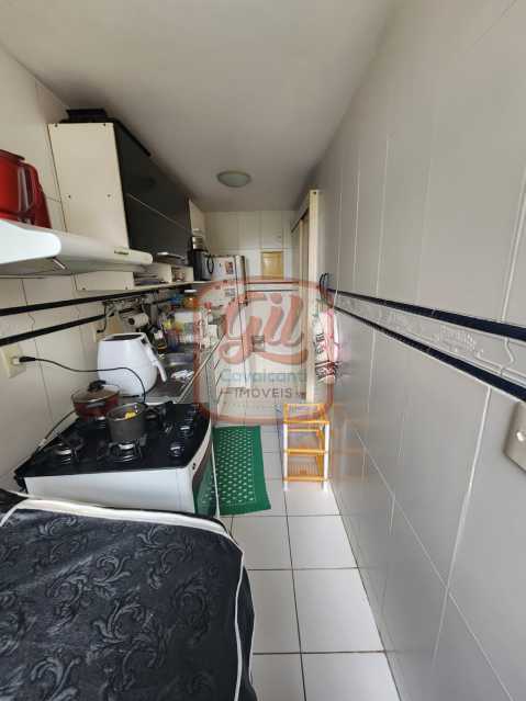 Apartamento à venda com 2 quartos, 61m² - Foto 4