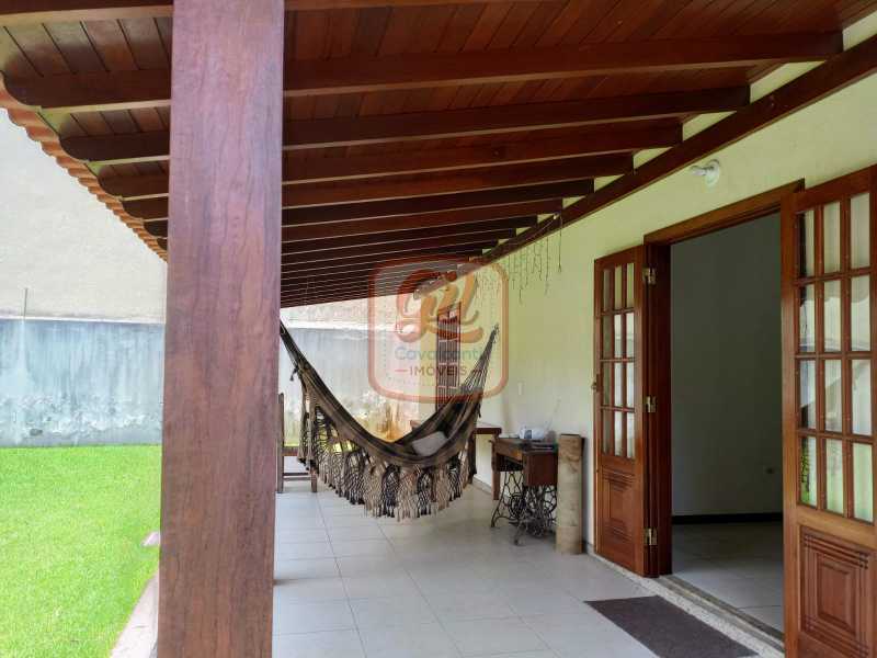 Casa de Condomínio à venda com 3 quartos, 310m² - Foto 4