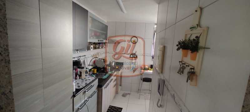 Apartamento à venda com 2 quartos, 63m² - Foto 4