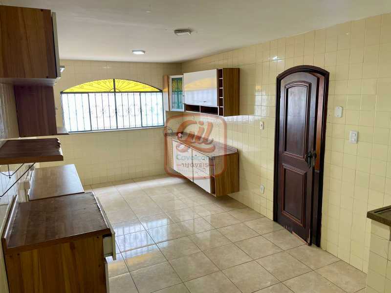 Casa de Condomínio à venda com 5 quartos, 350m² - Foto 17