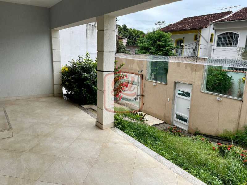 Casa de Condomínio à venda com 5 quartos, 350m² - Foto 5