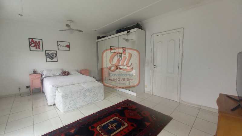 Casa de Condomínio à venda com 3 quartos, 250m² - Foto 16